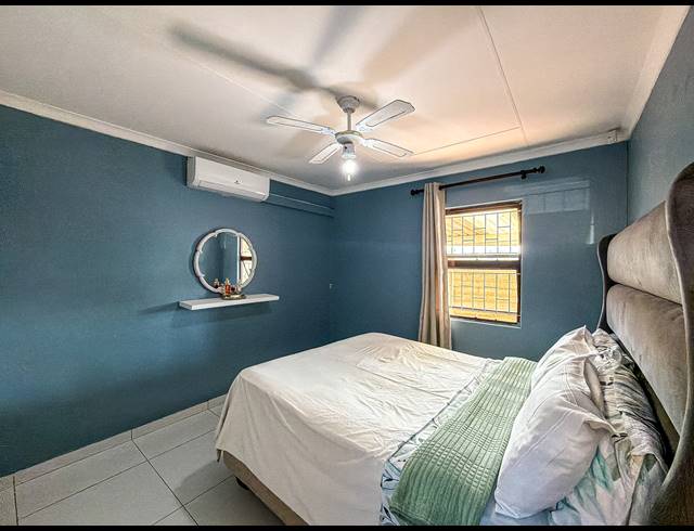2 BEDROOM TOWNHOUSE FOR SALE IN AMANZIMTOTI